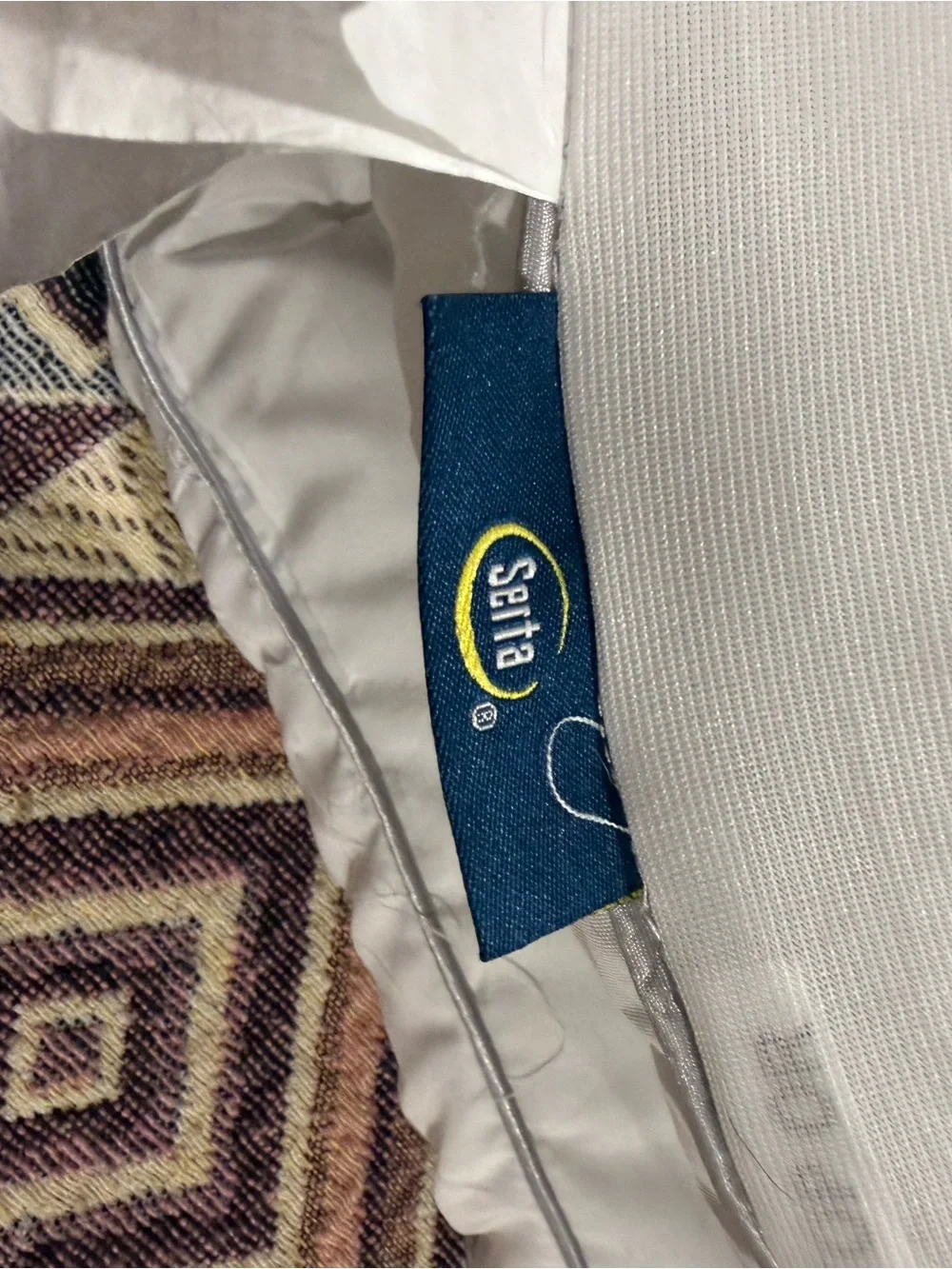 Serta soft white
